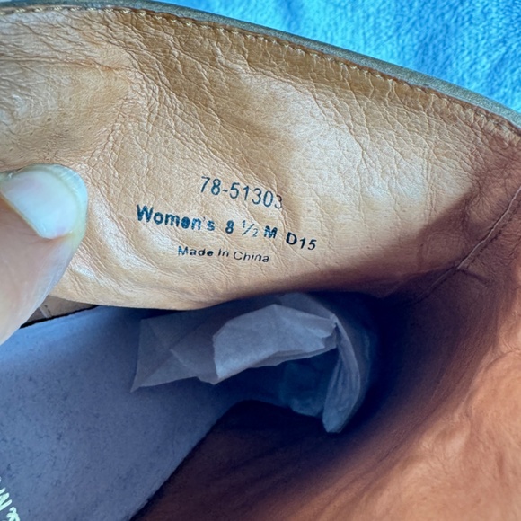 Johnson & Murphy Tan Booties Size 8.5 - Picture 8 of 8